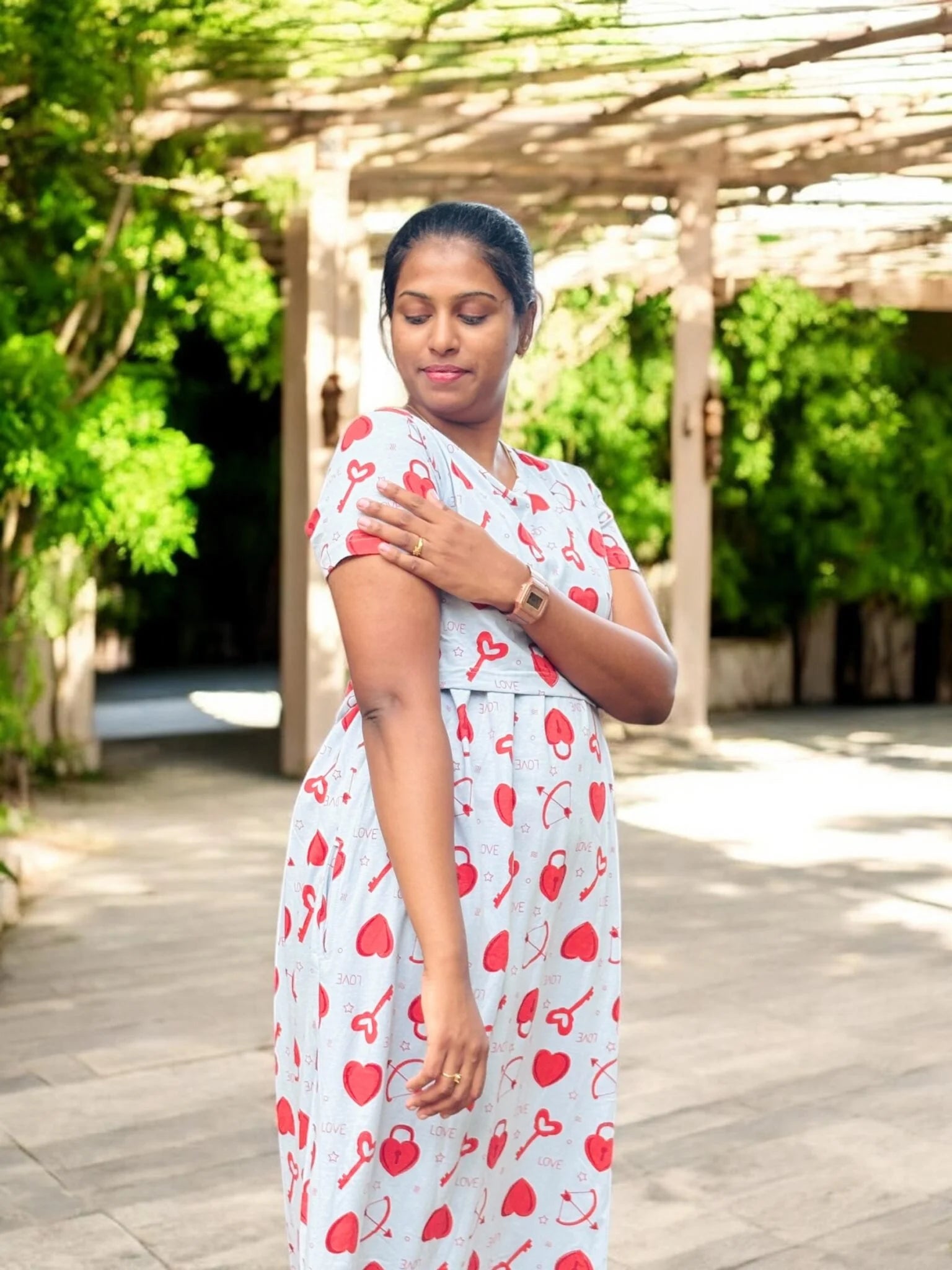 Heart Locket feeding lounge maxi