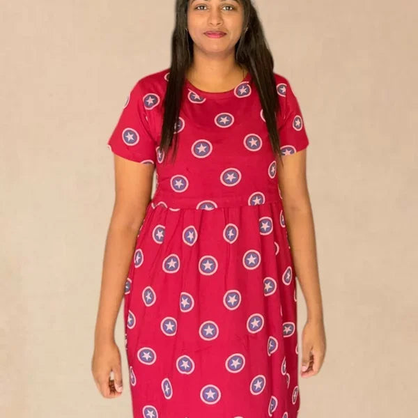 Red star feeding lounge maxi