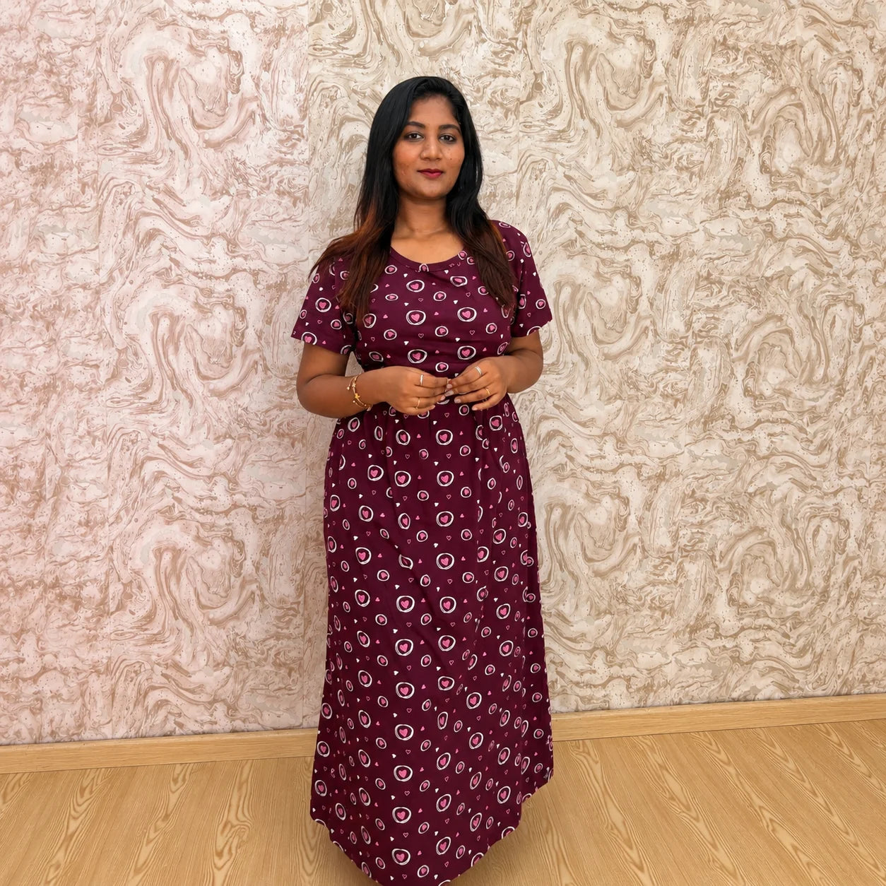 Violet Heart feeding lounge maxi