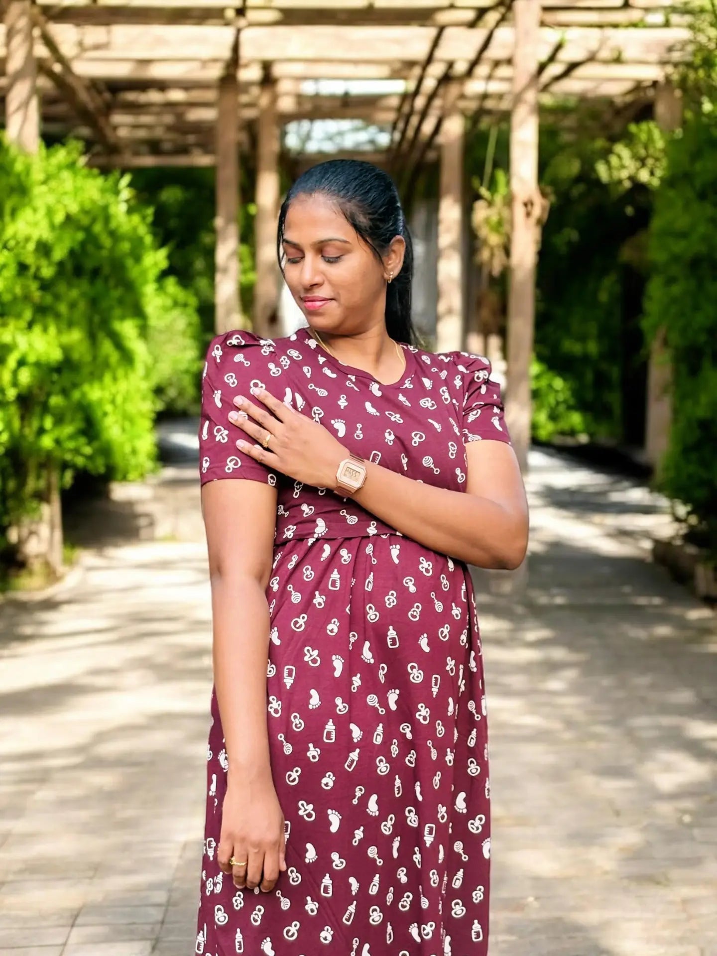 Footprint feeding lounge maxi