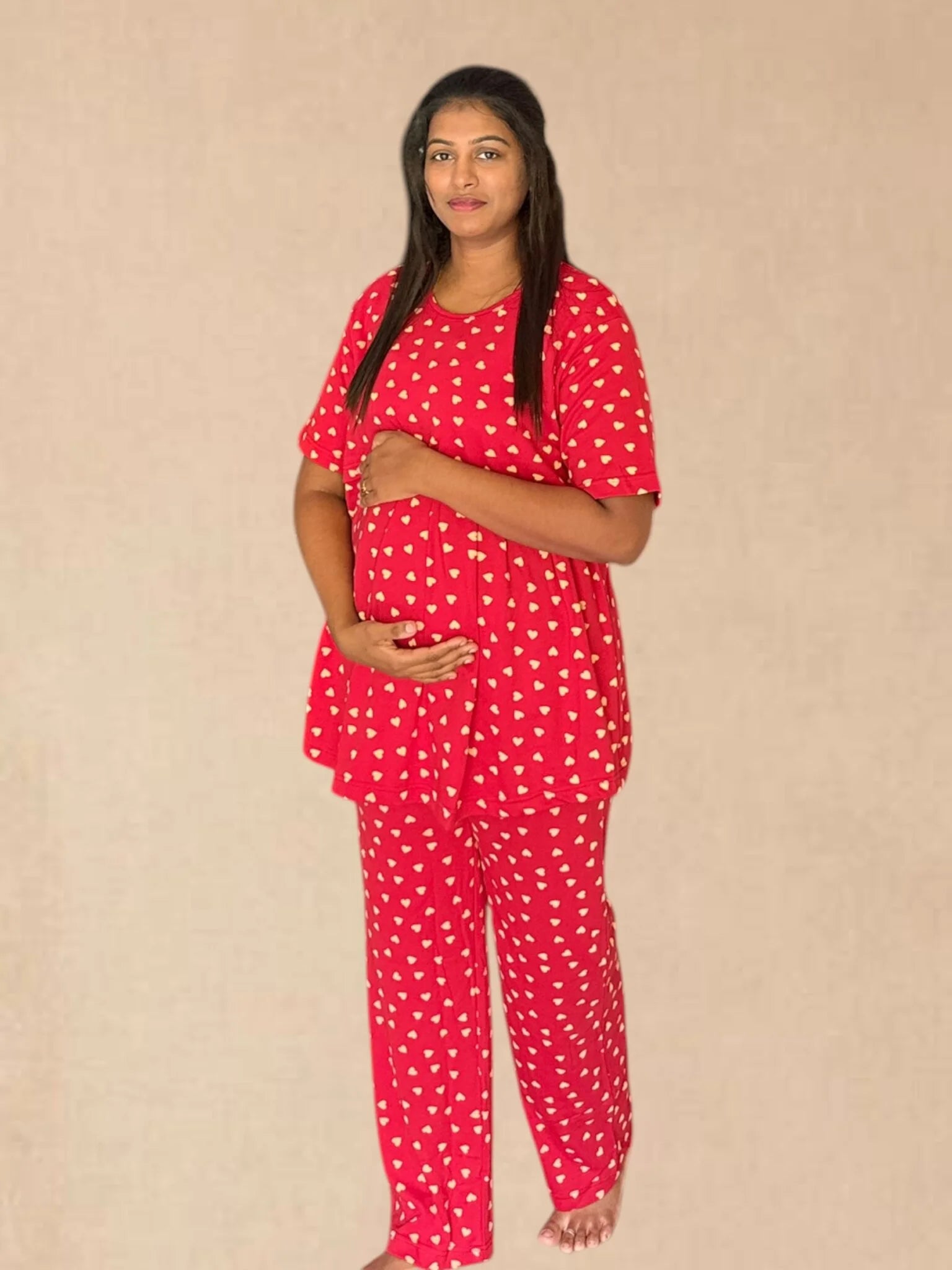 Little red hearts feeding lounge co-ord