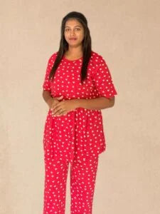 Little red hearts feeding lounge co-ord